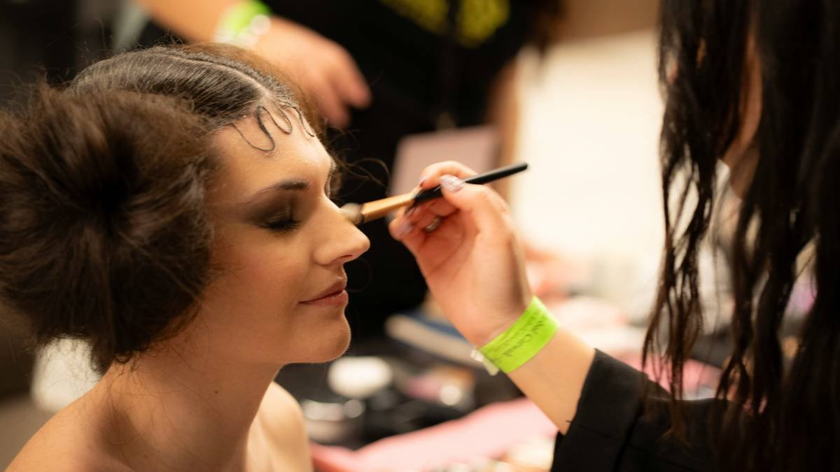 Side-by-side comparison showing how professional theatrical makeup holds up under stage lighting vs. regular makeup fading and oxidizing