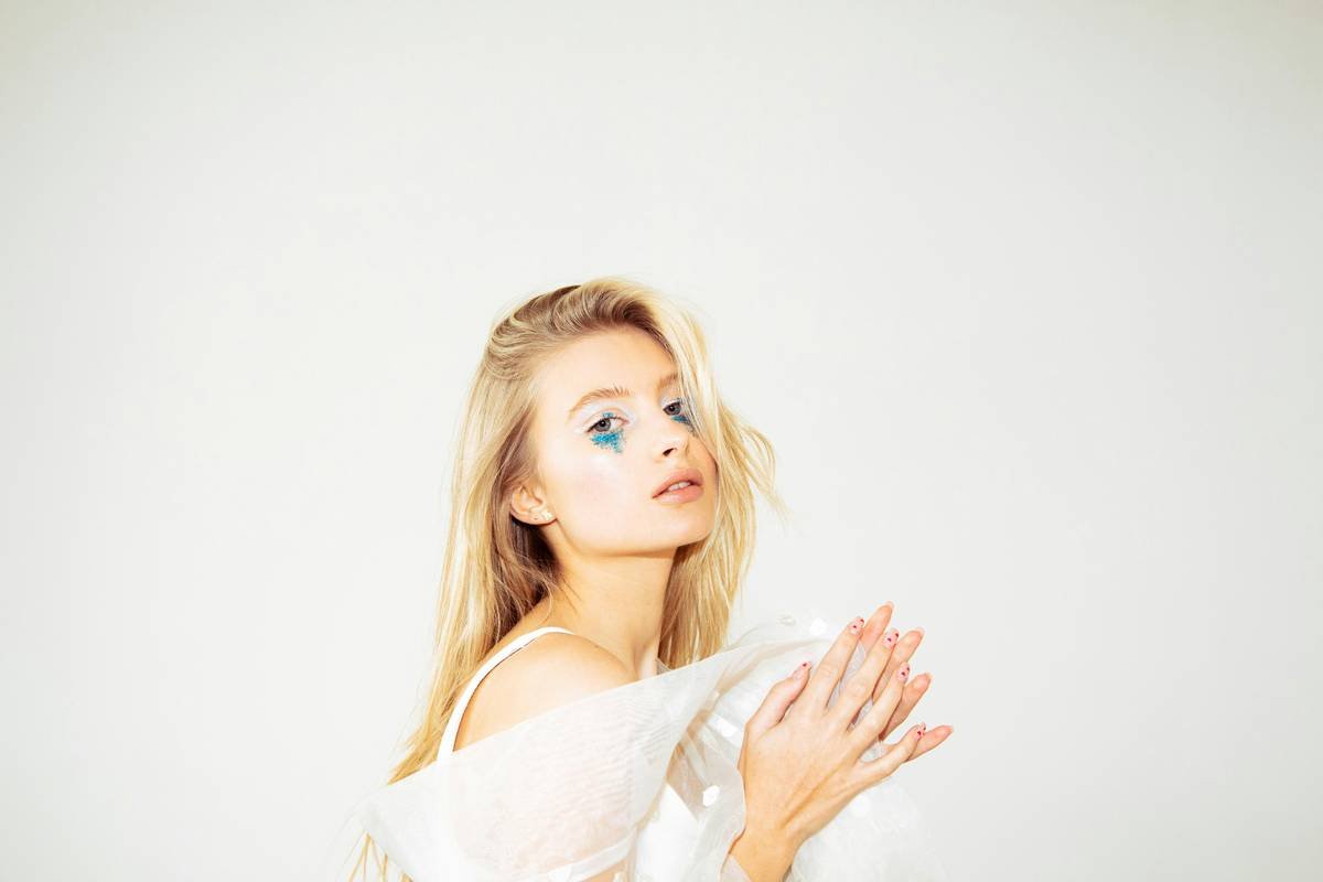 Party Makeup for Events: Your Ultimate Guide to Flawless, Long-Lasting Looks That Turn Heads