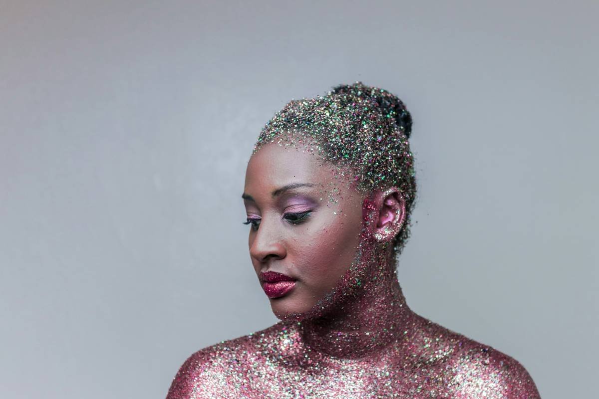 Party Makeup for Festivals: Your Expert Guide to Sweat-Proof, Camera-Ready Looks That Last All Night